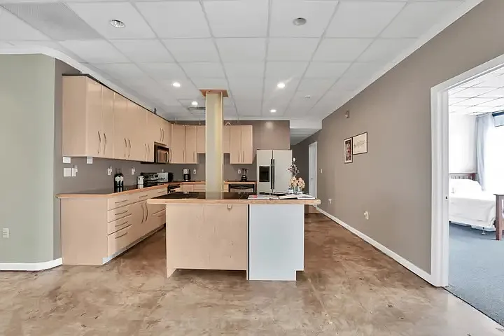 1612 Cleveland Ave #401 — Photo 7