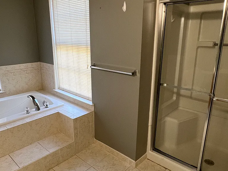 13 Topeka Ct — Photo 18