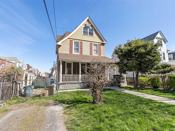 2nd image of 146-11 35th Avenue