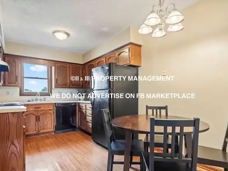 1107 Jeff Cir — Photo 9