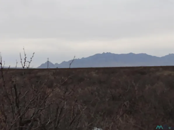 Candela Rd SW, Deming, NM 88030