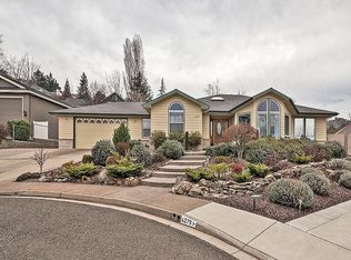 4288 Murryhill Ct, Medford, OR 97504