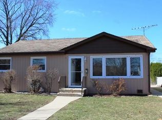 8720 S 51st Ave, Oak Lawn, IL 60453