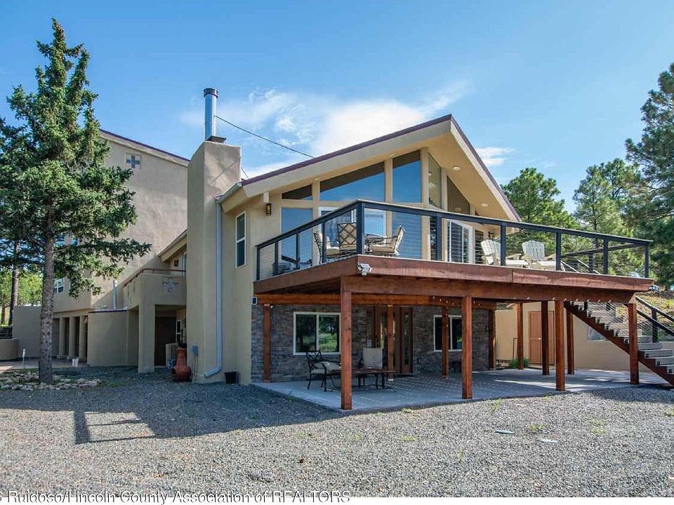 1st image of 405 Scenic Dr