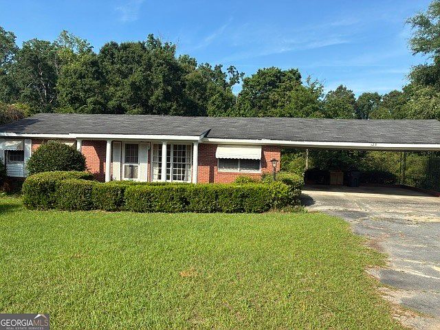 1st image of 123 Colony Farm Rd SW