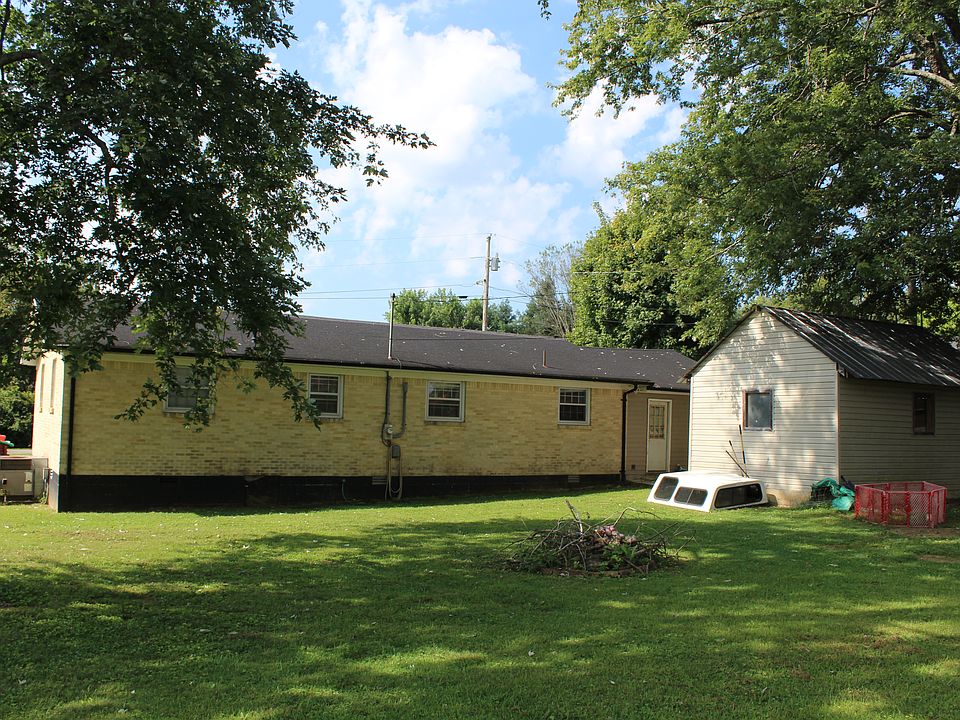 612 Poss St, Smithville, TN 37166 Zillow