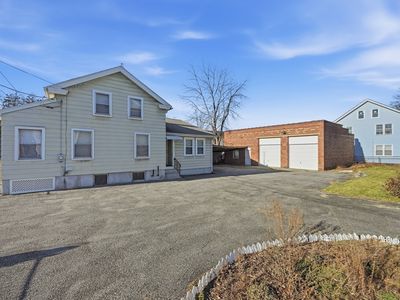 35 Dublin St, Chicopee, MA, 01013