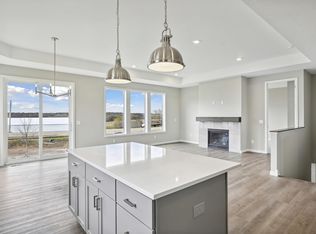 9053 62nd St S, Cottage Grove, MN 55016