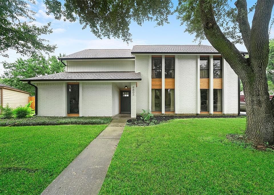 1st image of 9803 Sagemark Dr #Sr