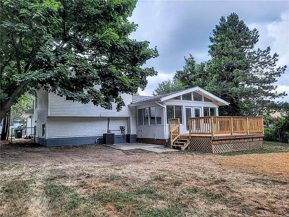 2nd image of 3778 Bramblewood Dr