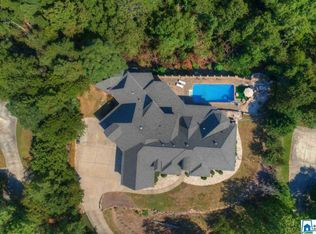 209 Kings Crest Ln, Pelham, AL 35124
