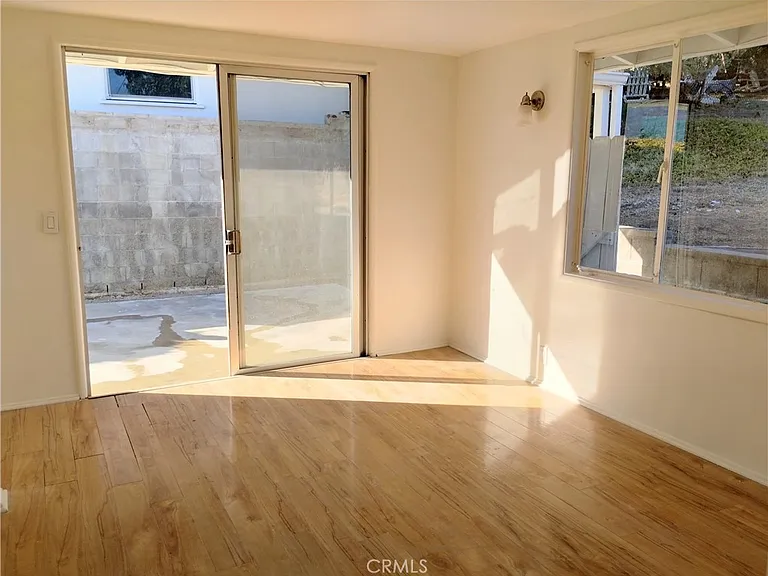 374 Grand Ave — Photo 17