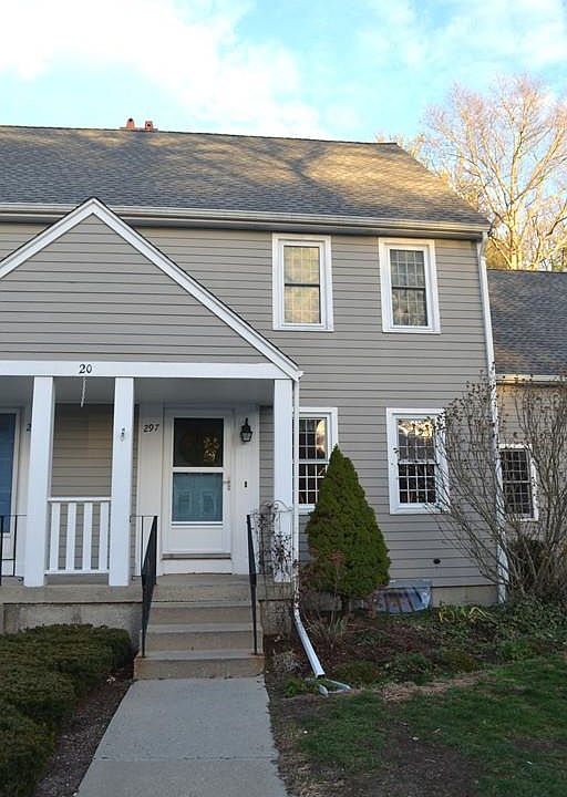 1st image of 297 Twin Lakes Dr