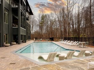 1000 Forestview Dr #4-4202, Oakwood, GA 30566