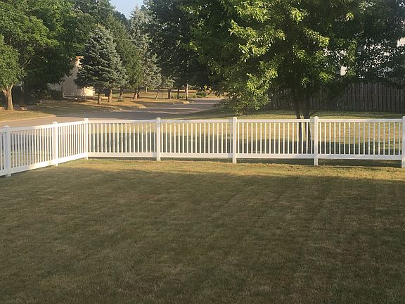 2nd image of 579 Dorchester Dr