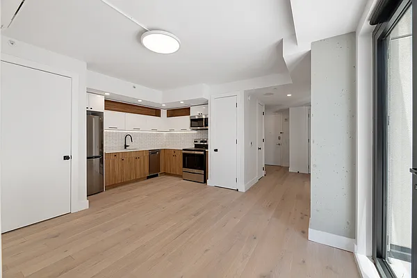 Rented by REAL New York | media 45