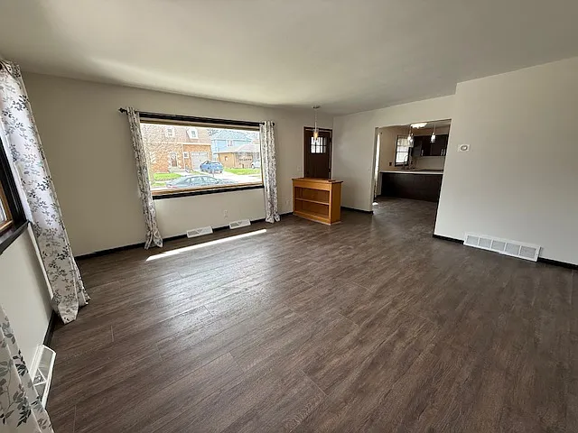 618 Ashland Ave — Photo 14