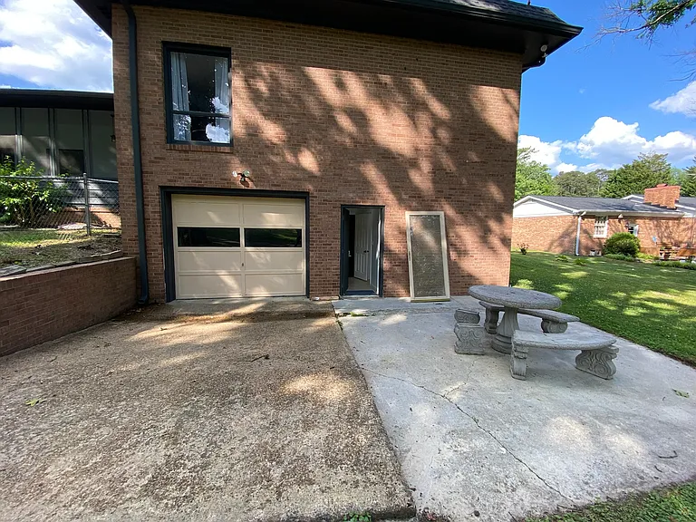 406 Lark Ln #1 — Photo 15