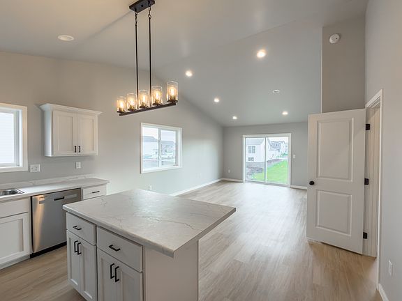 3rd image of 3645 33rd St S