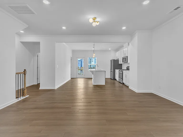 810 Basswood Glen Trl — Photo 18