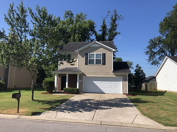 2nd image of 303 Sarava Ln