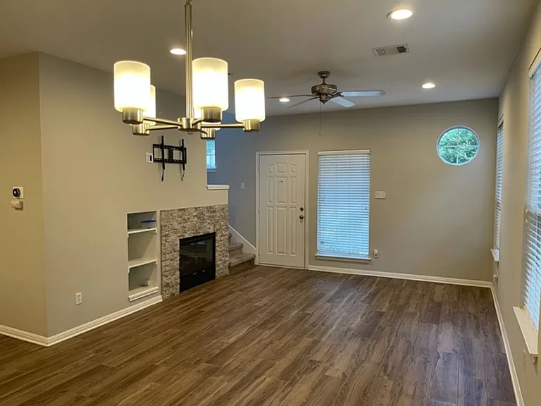 8518 Cahill Dr #35 — Photo 5