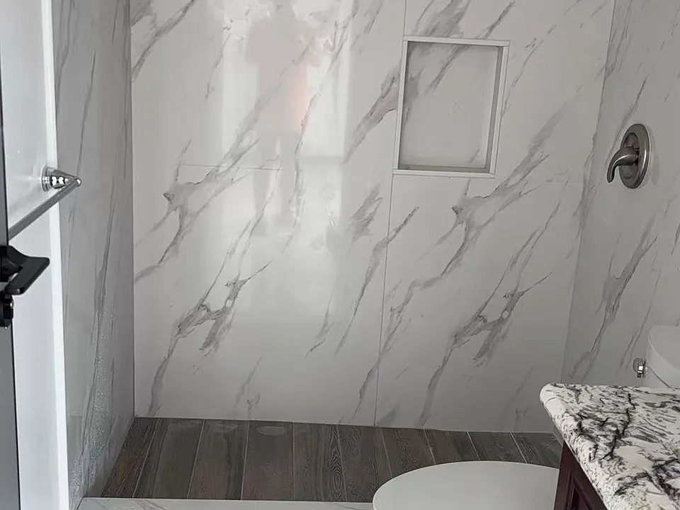 370 Kea St #2
