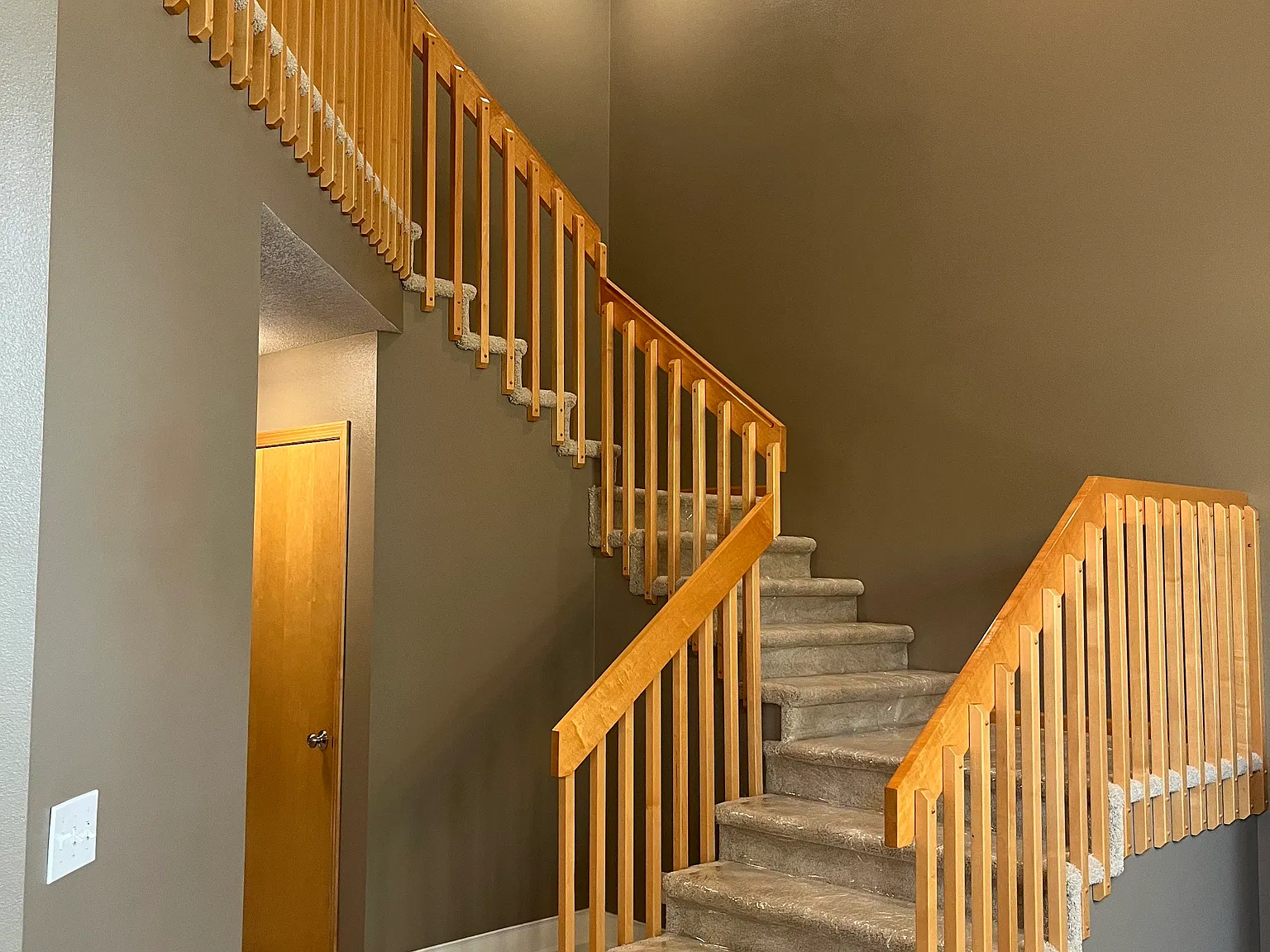 3418 Stoneview Cir SW — Photo 2