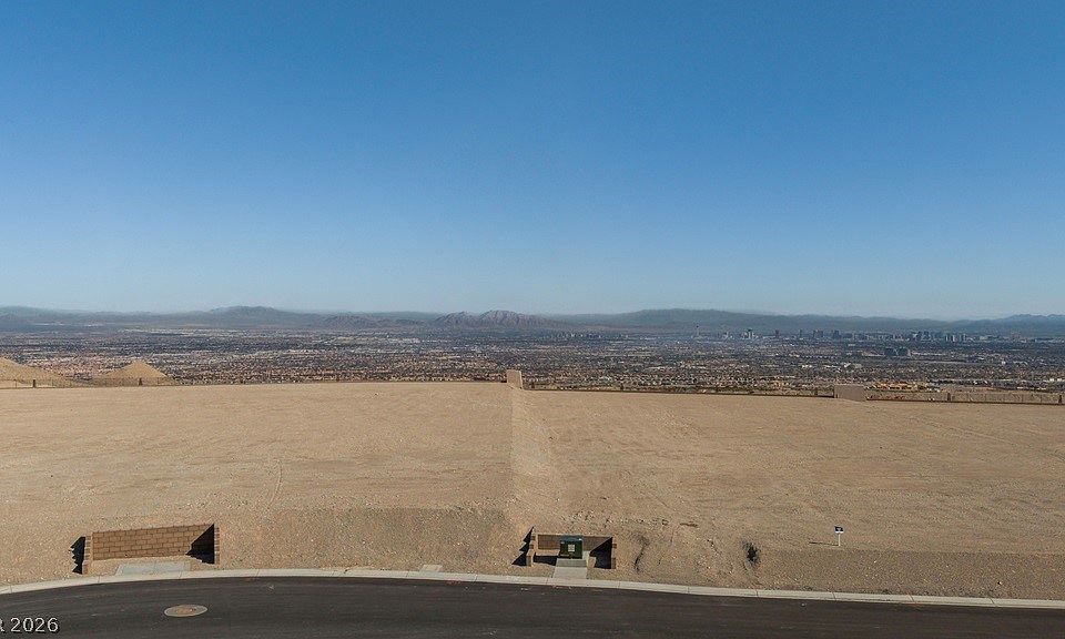 2nd image of 23 Skyfall Point Dr