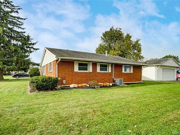 4th image of 6718 Sterling Dr