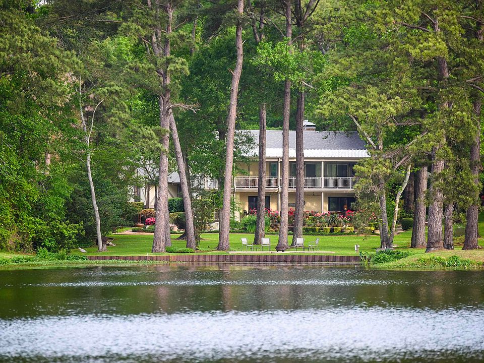 1st image of 1513 Lake Park Cir
