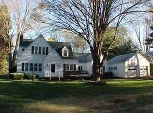 5958 Manor Dr, Mayville, NY 14757