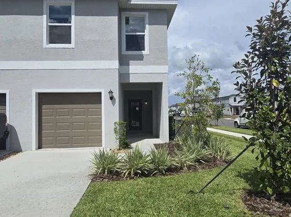2248 Lesser Goldfinch Dr, Wimauma, FL 33598