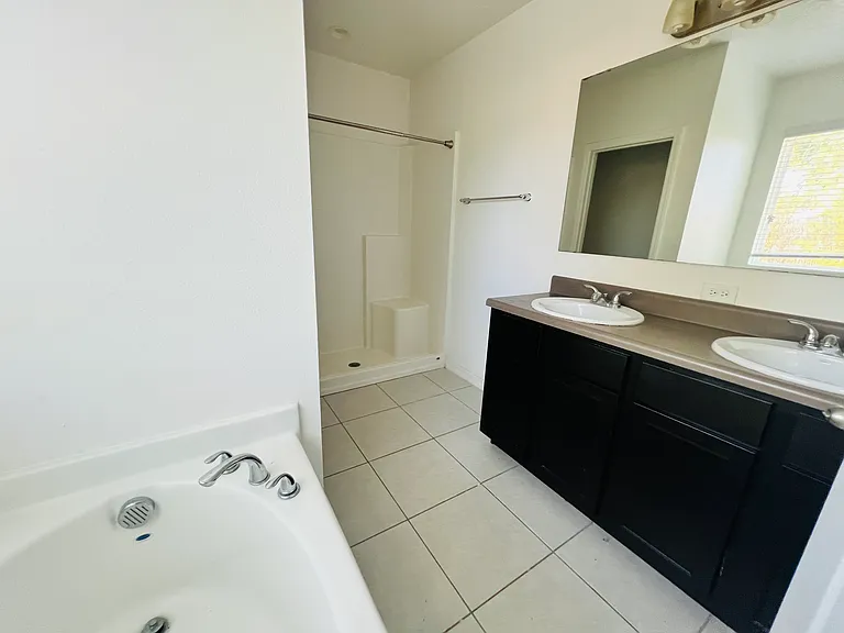 276 Milestone Dr — Photo 16