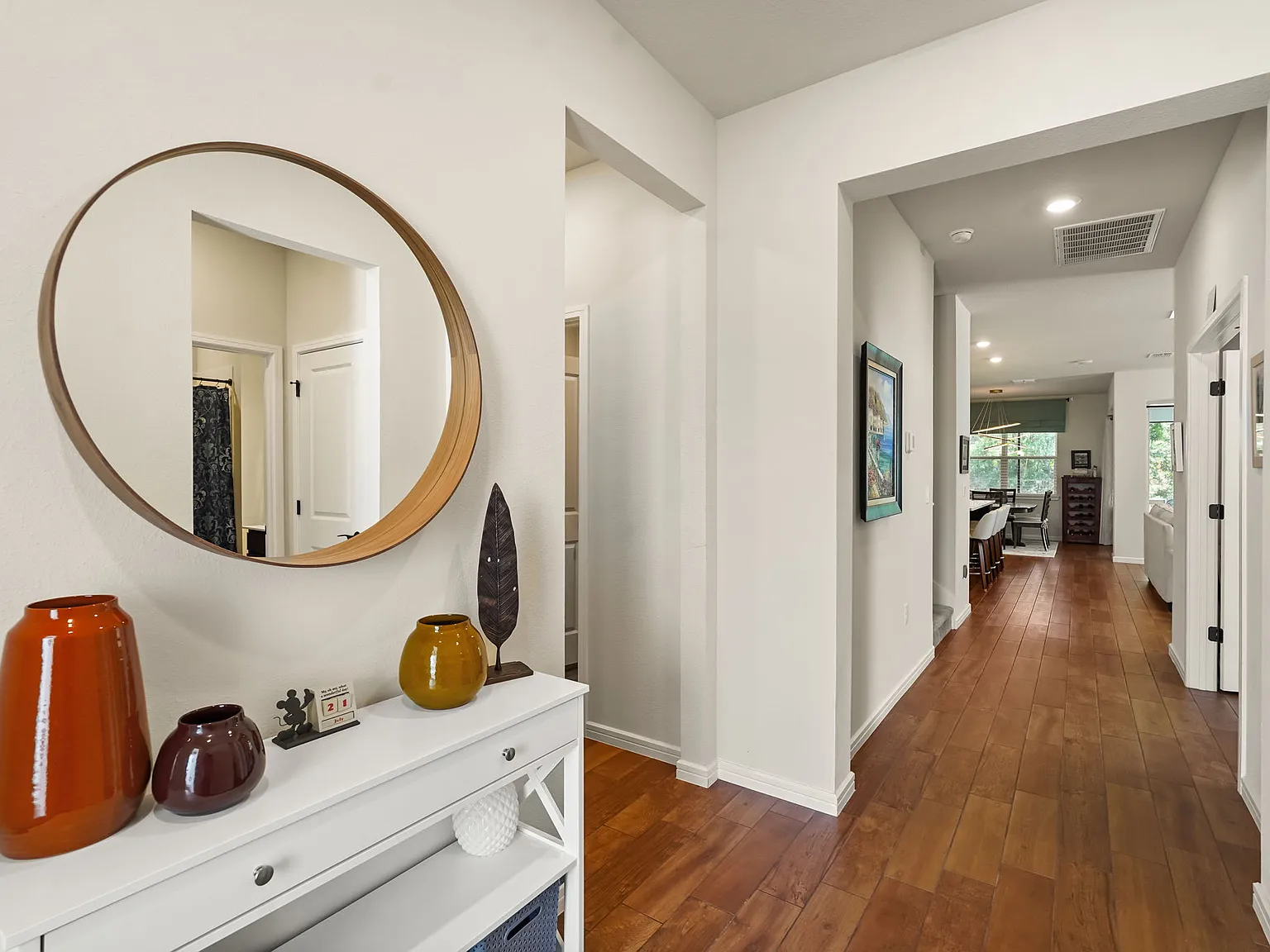 4 bed, 3110 sqft, $4,000 — Photo 2