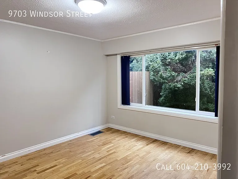 9703 Windsor St — Photo 6