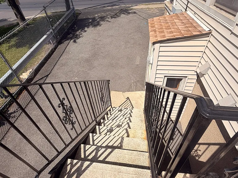 17 Winant Ave #2 — Photo 15