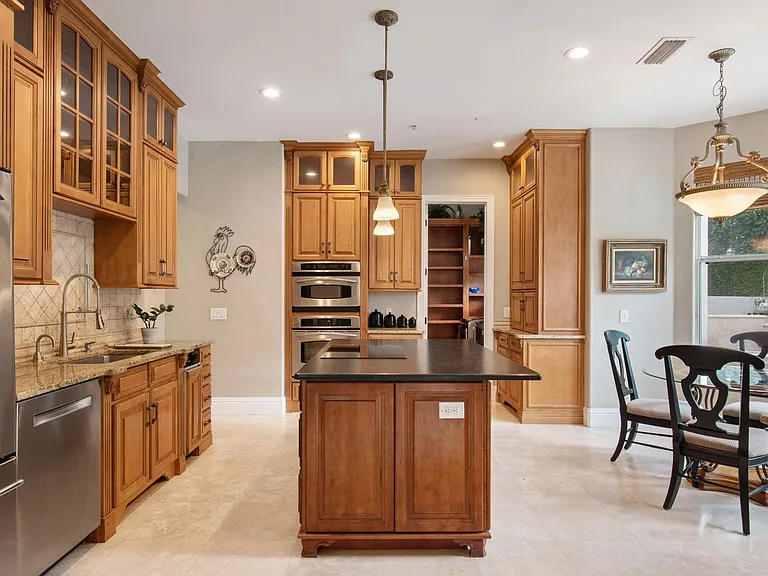 248 Maison Ct — Photo 15