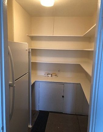 5th image of 27 Vassall St #2
