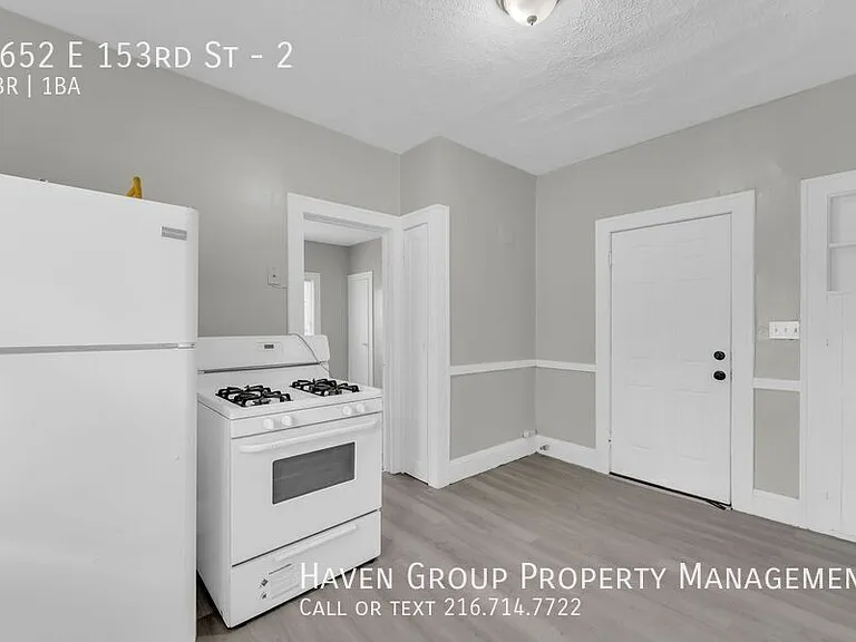3652 E 153rd St #2 — Photo 9