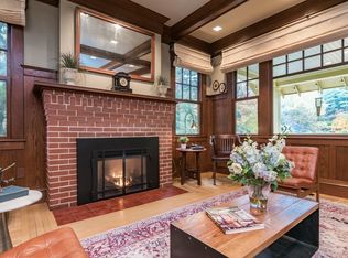 9 Harkness Rd, Pelham, MA 01002