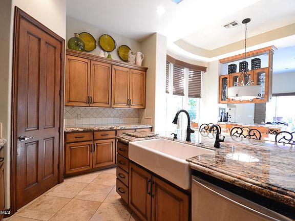5th image of 11128 E Onyx Ct