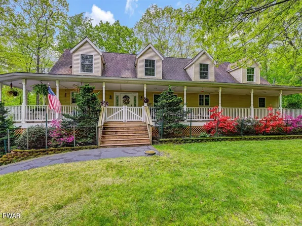 102 Andiron Way, Lackawaxen, PA 18435