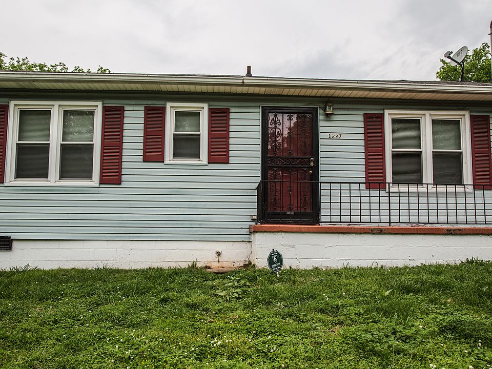 1st image of 1227 Pickett Ave