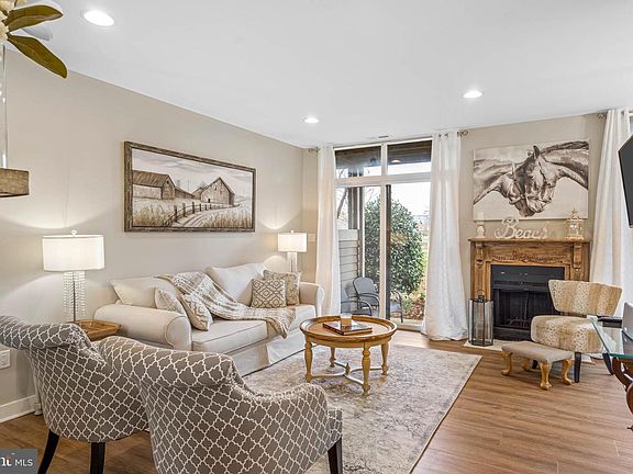 3rd image of 20884 Spring Lake Dr Unit 316