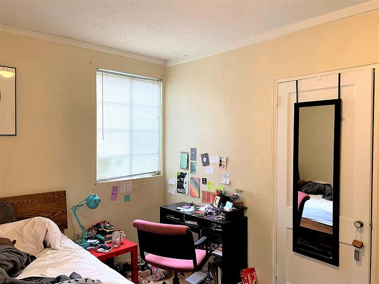1036 State St NW #B — Photo 9