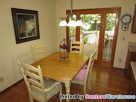 3rd image of 13025 Court Pl
