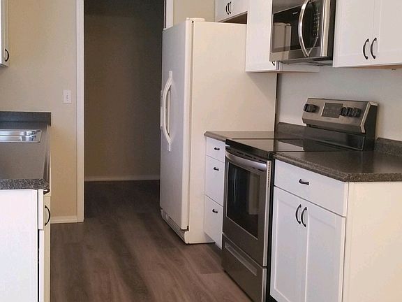 5th image of 3020 N Treaty Rock Blvd