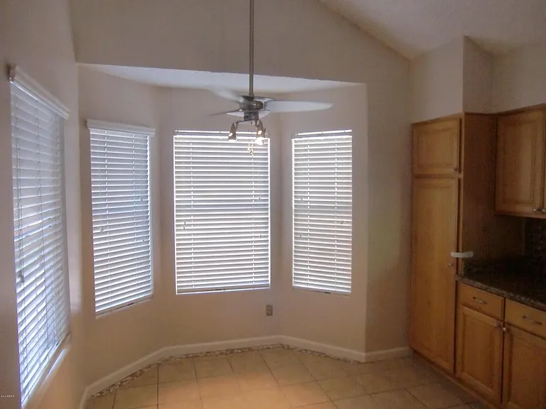 3305 E Wildwood Dr — Photo 7