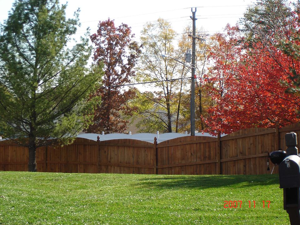 2nd image of 15515 Fletcher Ct